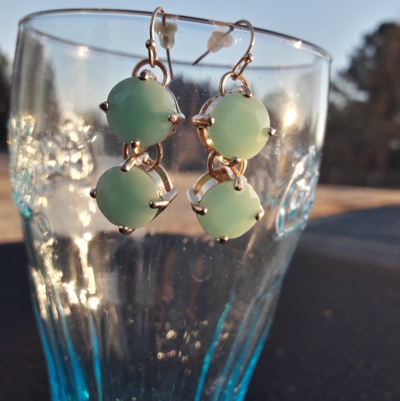 Crystal Drop Earrings Gold Green Diamond Dangle Gemstone St Patricks Day - Picture 2 of 14